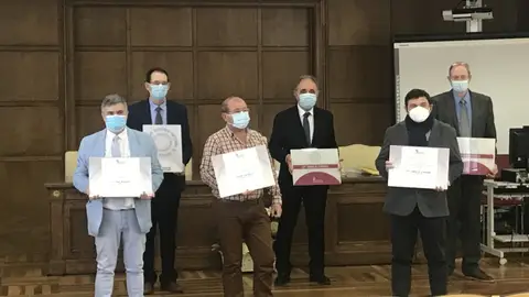 Tres centros de FP palentinos reciben el certificado de centro de Excelencia Profesional de la Junta de CyL Educación