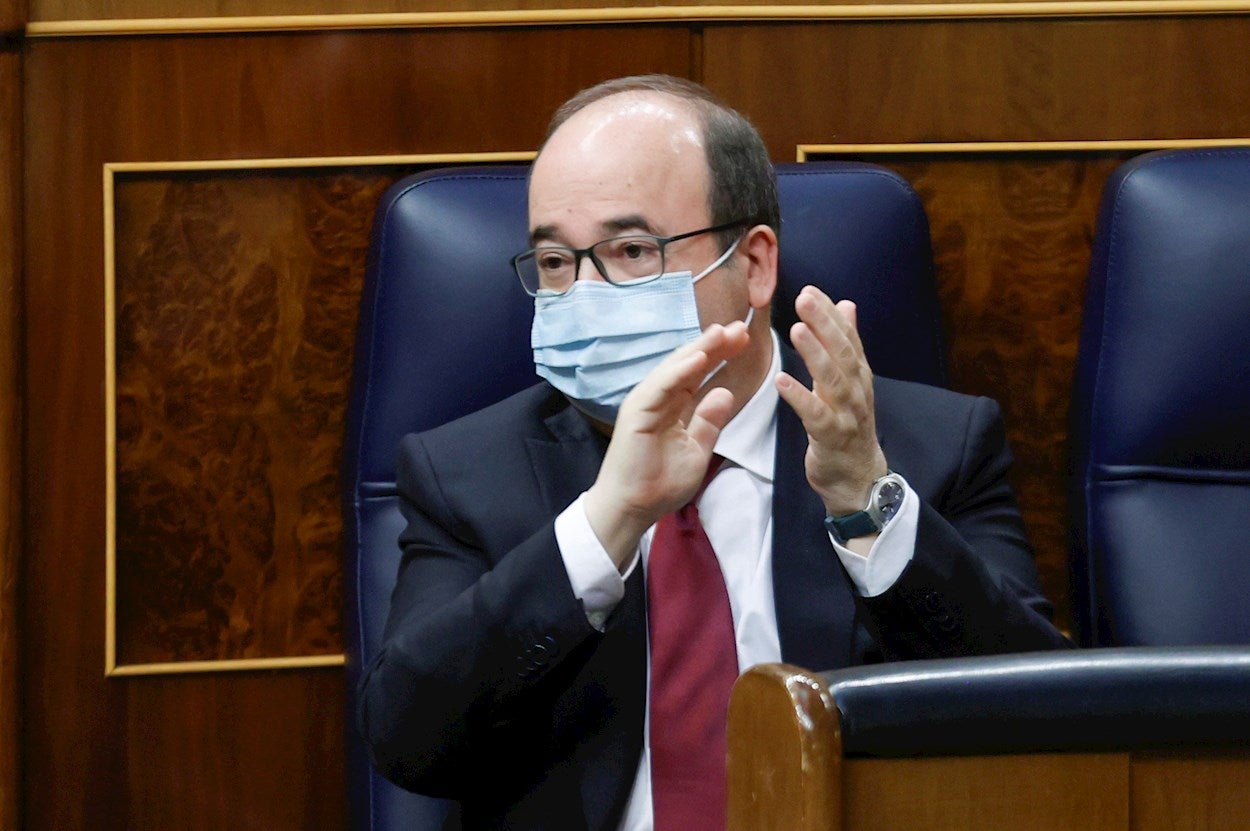 El ministro Iceta no descarta intervenir la Fundación por venta de cuadros El ministro Iceta no descarta intervenir la Fundación por venta de cuadros