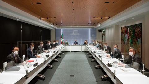 l Lehendakari preside la reuni&oacute;n del Comit&eacute; Asesor del LABI