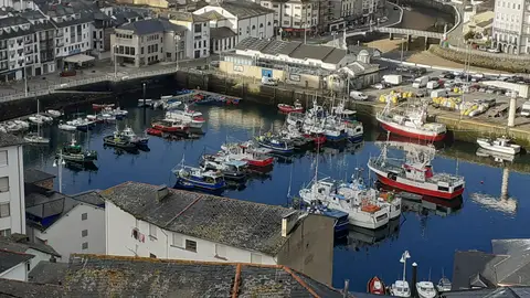 La flota artesanal amarrada a puerto La flota artesanal amarrada a puerto