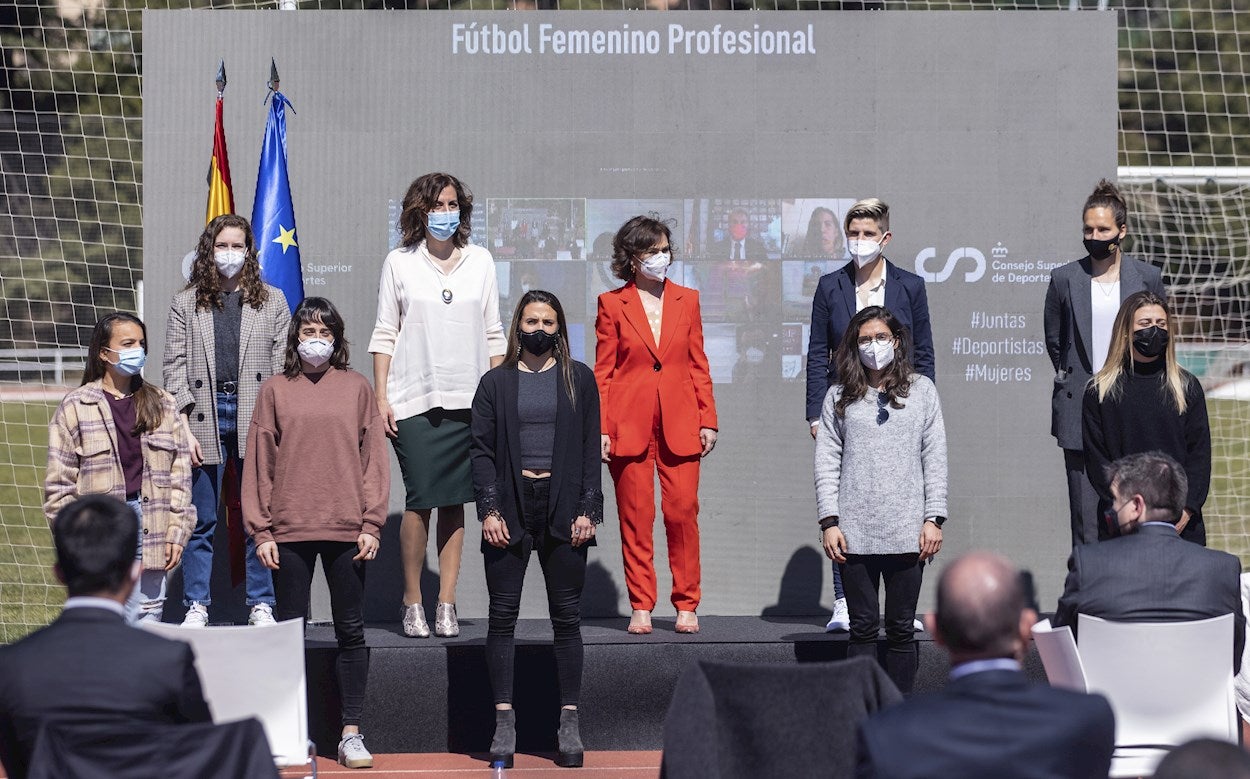 La “Liga Ellas” afronta su primer desencuentro con los sindicatos antes de ponerse en marcha La “Liga Ellas” afronta su primer desencuentro con los sindicatos antes de ponerse en marcha