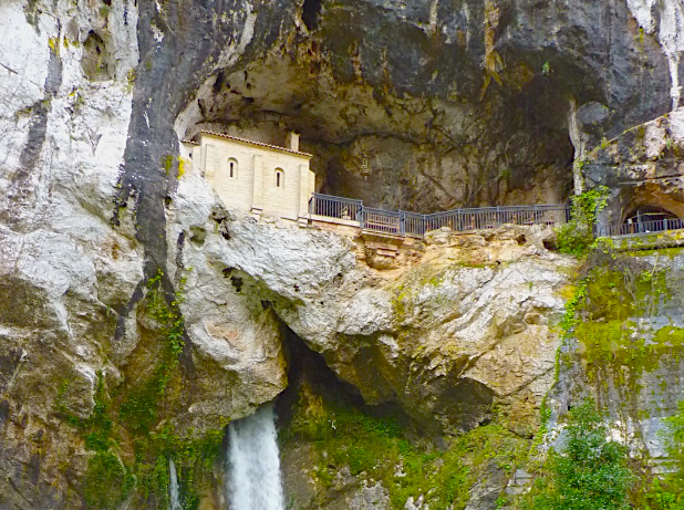 Covadonga refuerza las medidas sanitarias para esta Semana Santa Covadonga refuerza las medidas sanitarias para esta Semana Santa