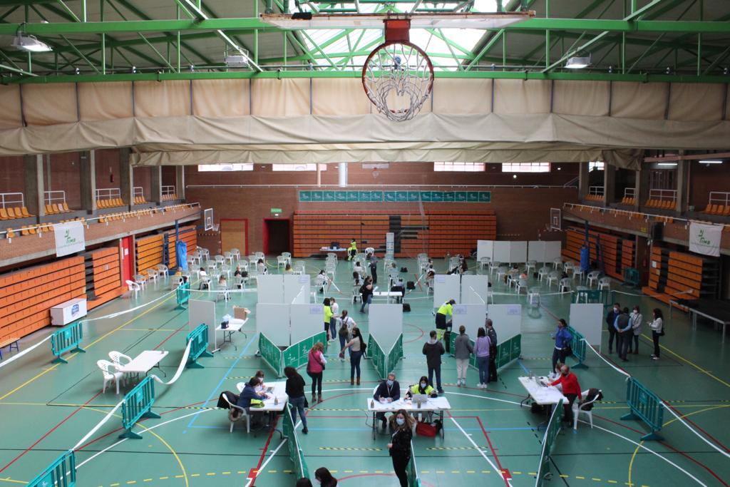 Vacunación en el Pabellón de la Feria a menores de 7 y 8 años y dosis adicional para vacunados con Astrazeneca Vacunación en el Pabellón de la Feria a menores de 7 y 8 años y dosis adicional para vacunados con Astrazeneca