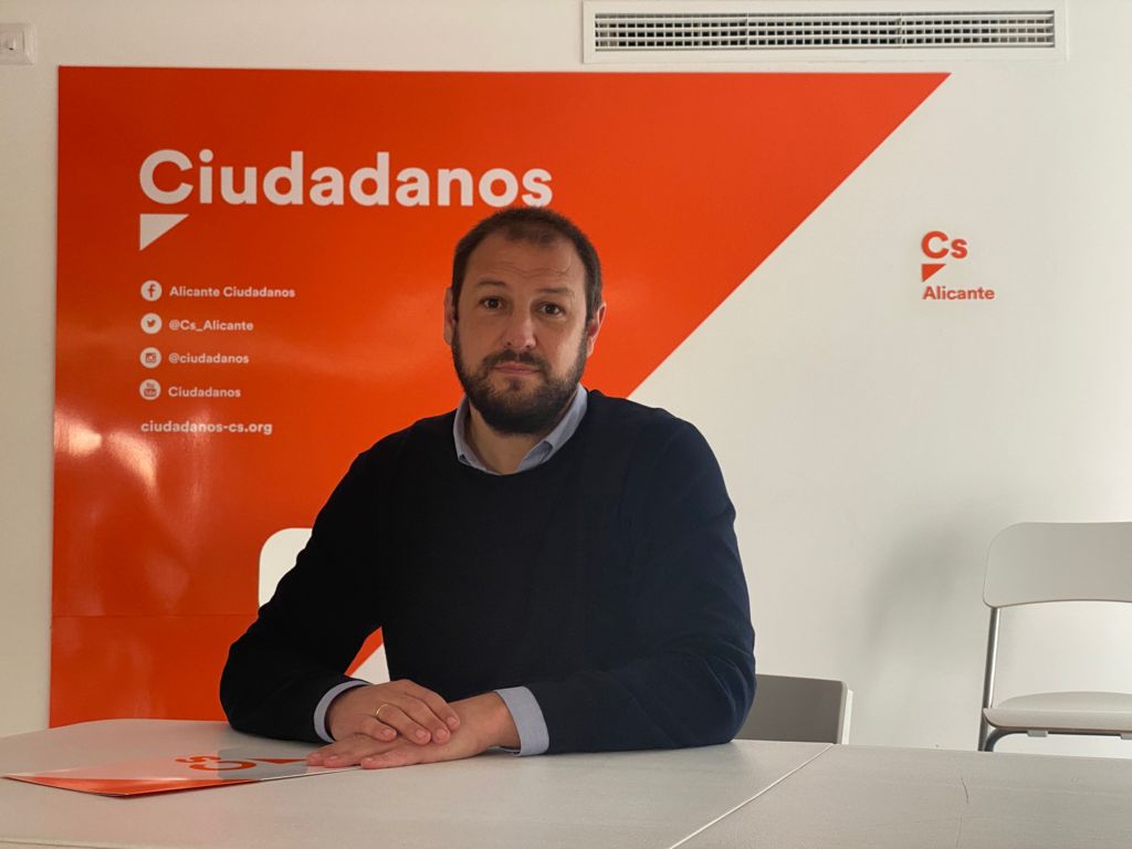 Ciudadanos Alicante anuncia una reestructuración de su junta directiva para duplicar el número de afiliados Ciudadanos Alicante anuncia una reestructuración de su junta directiva para duplicar el número de afiliados