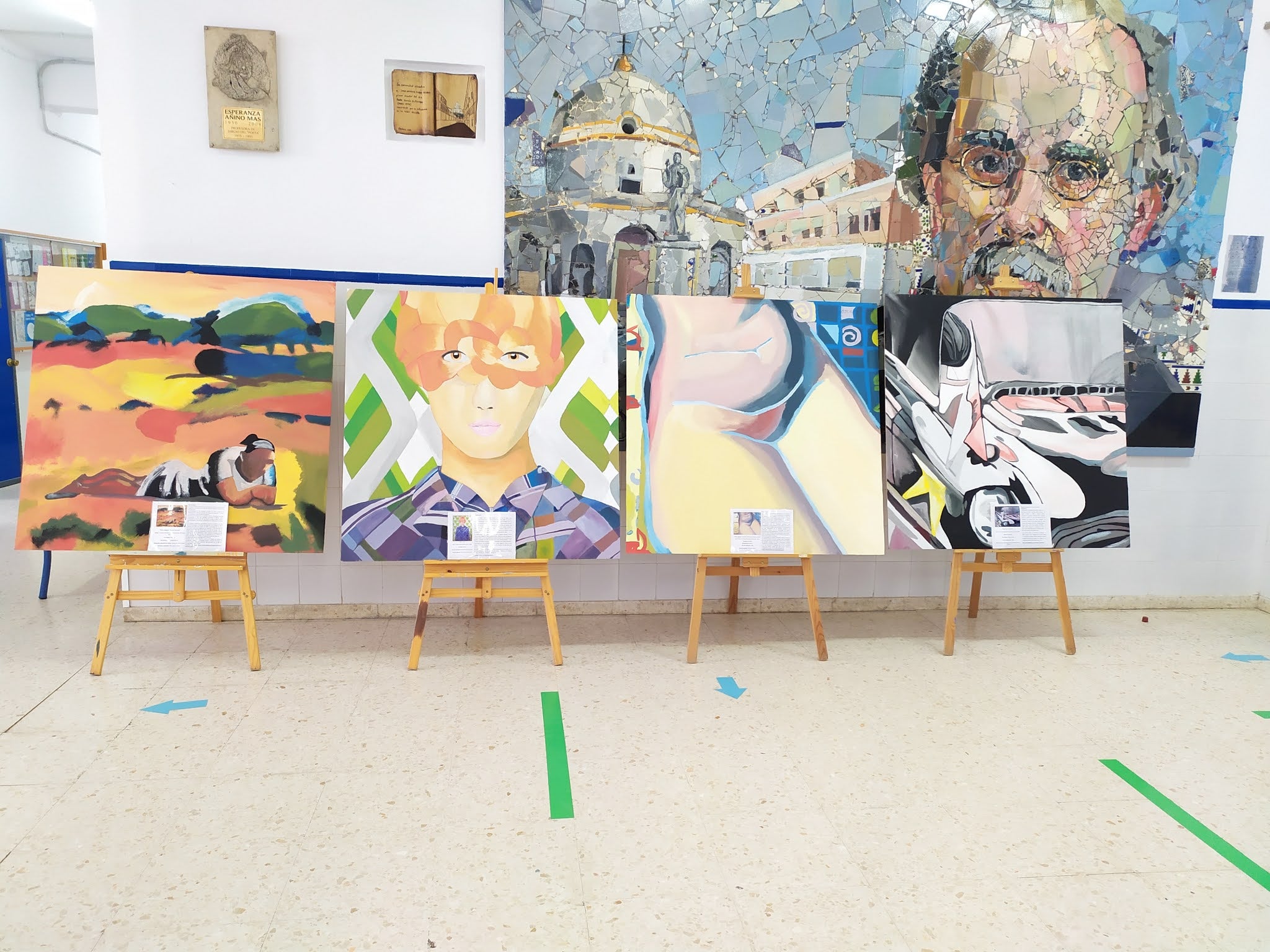 Un instituto de Chiclana homenajea a las mujeres artistas andaluzas con una exposición artística Un instituto de Chiclana homenajea a las mujeres artistas andaluzas con una exposición artística
