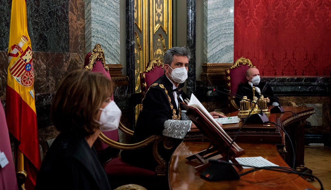 Los diarios recogen el acto de apertura del año judicial que se celebra hoy Los diarios recogen el acto de apertura del año judicial que se celebra hoy