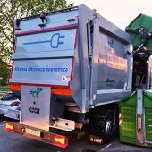 Camión de recogida de residuos de Emulsa