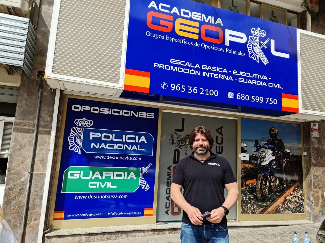 El 94% de opositores de GEOPOL Alicante aprueba los exámenes para Policía y Guardia Civil El 94% de opositores de GEOPOL Alicante aprueba los exámenes para Policía y Guardia Civil