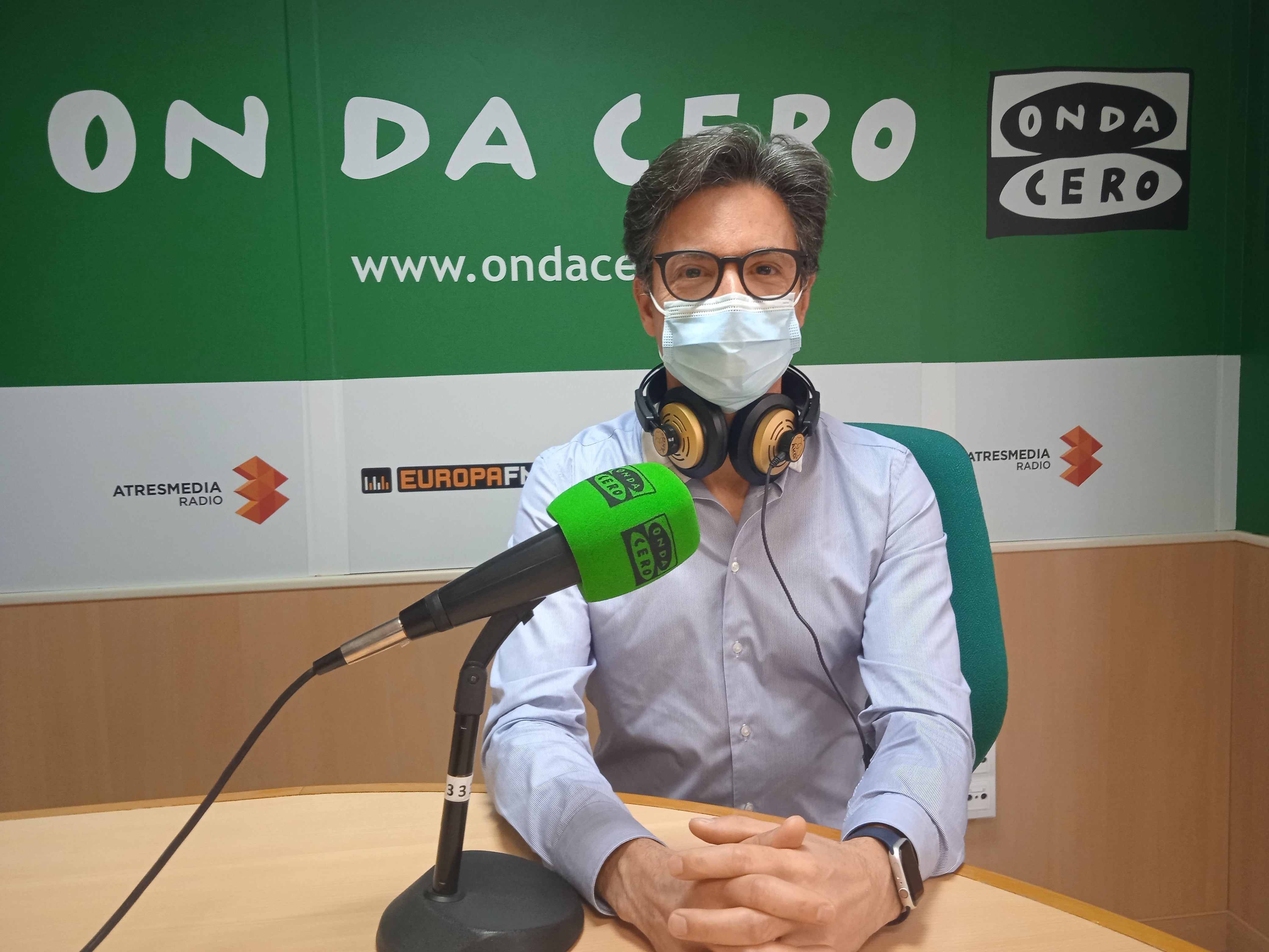 El Dr. Javier Sendra abre en Elche una nueva consulta especializada en columna vertebral El Dr. Javier Sendra abre en Elche una nueva consulta especializada en columna vertebral