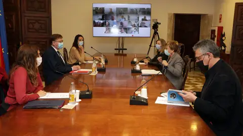 Reunión vacunas Generalitat Ximo Puig Reunión vacunas Generalitat Ximo Puig