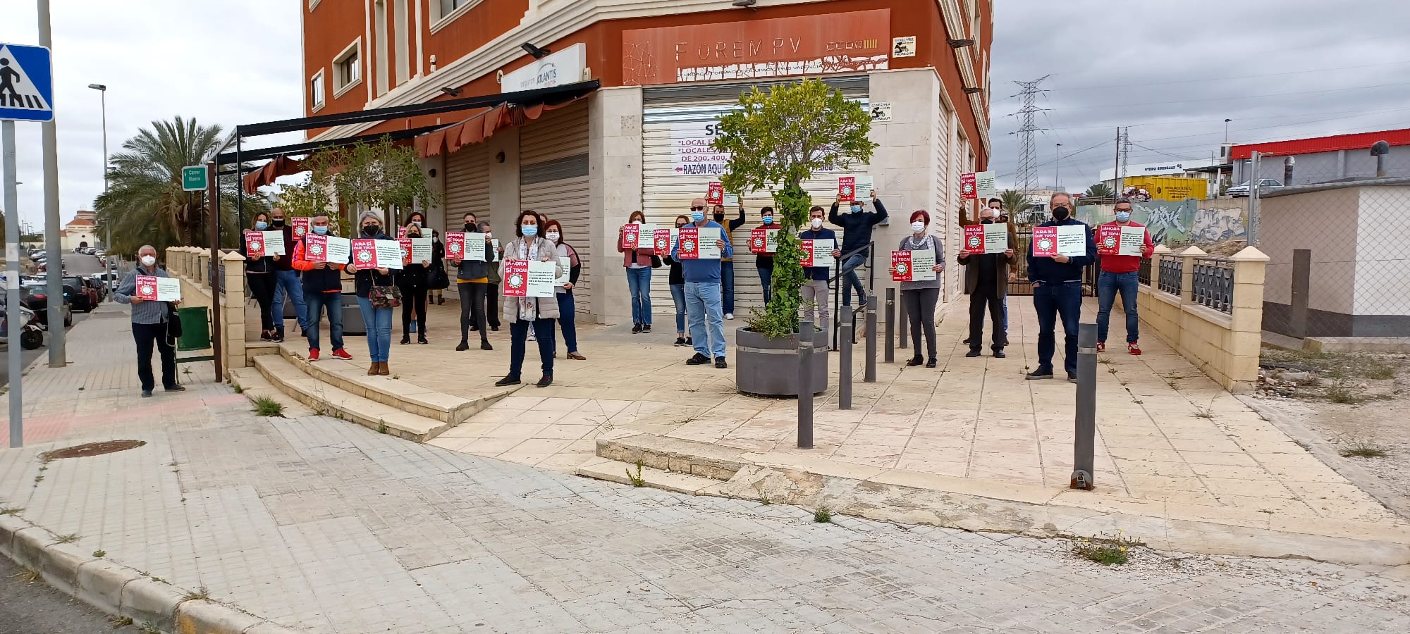 UGT y CCOO defienden sus movilizaciones "para que de verdad nadie se quede atrás" UGT y CCOO defienden sus movilizaciones "para que de verdad nadie se quede atrás"