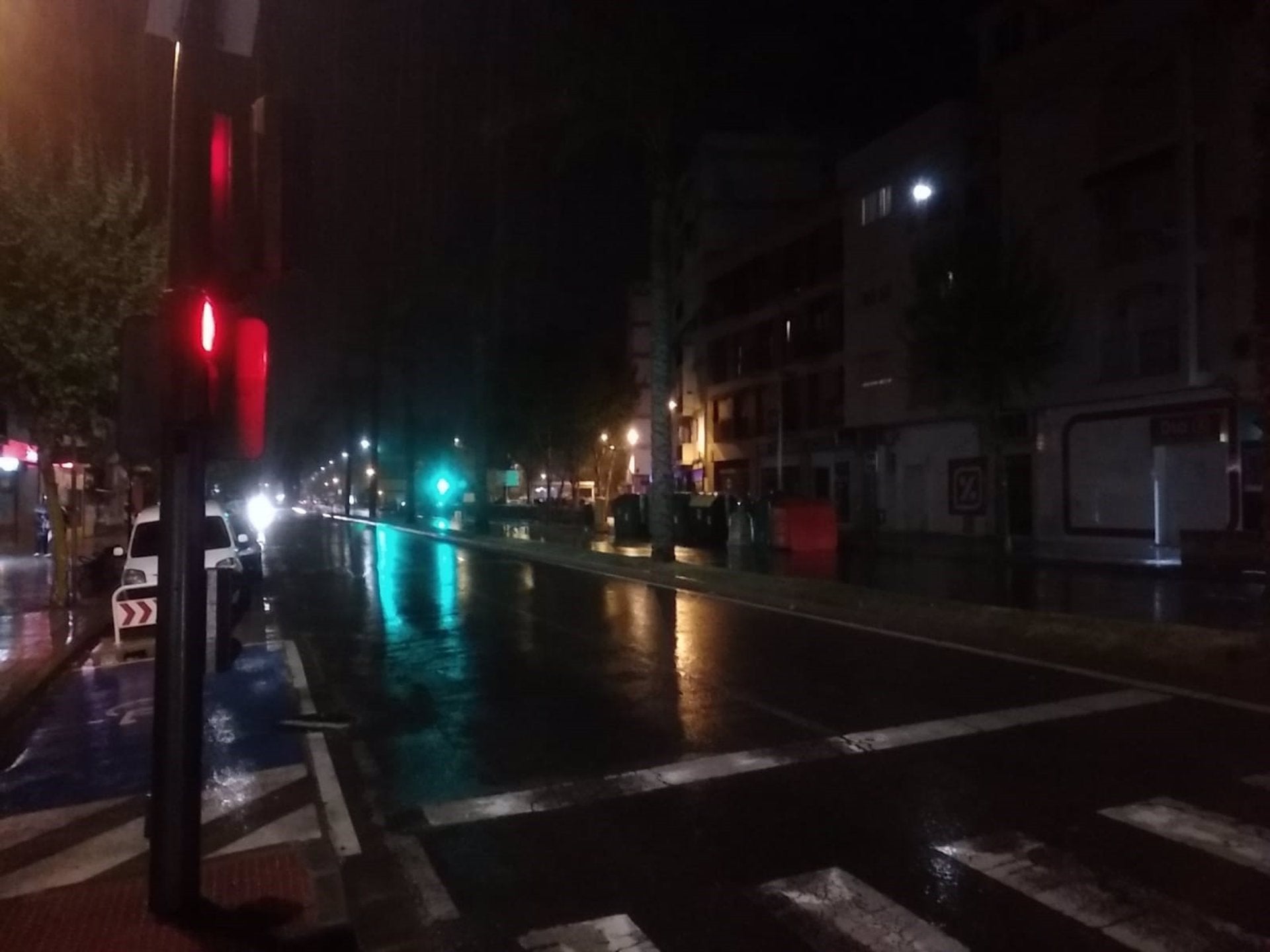 Unidas por Mérida pide al gobierno local que mejore el alumbrado de Juan Carlos I Unidas por Mérida pide al gobierno local que mejore el alumbrado de Juan Carlos I