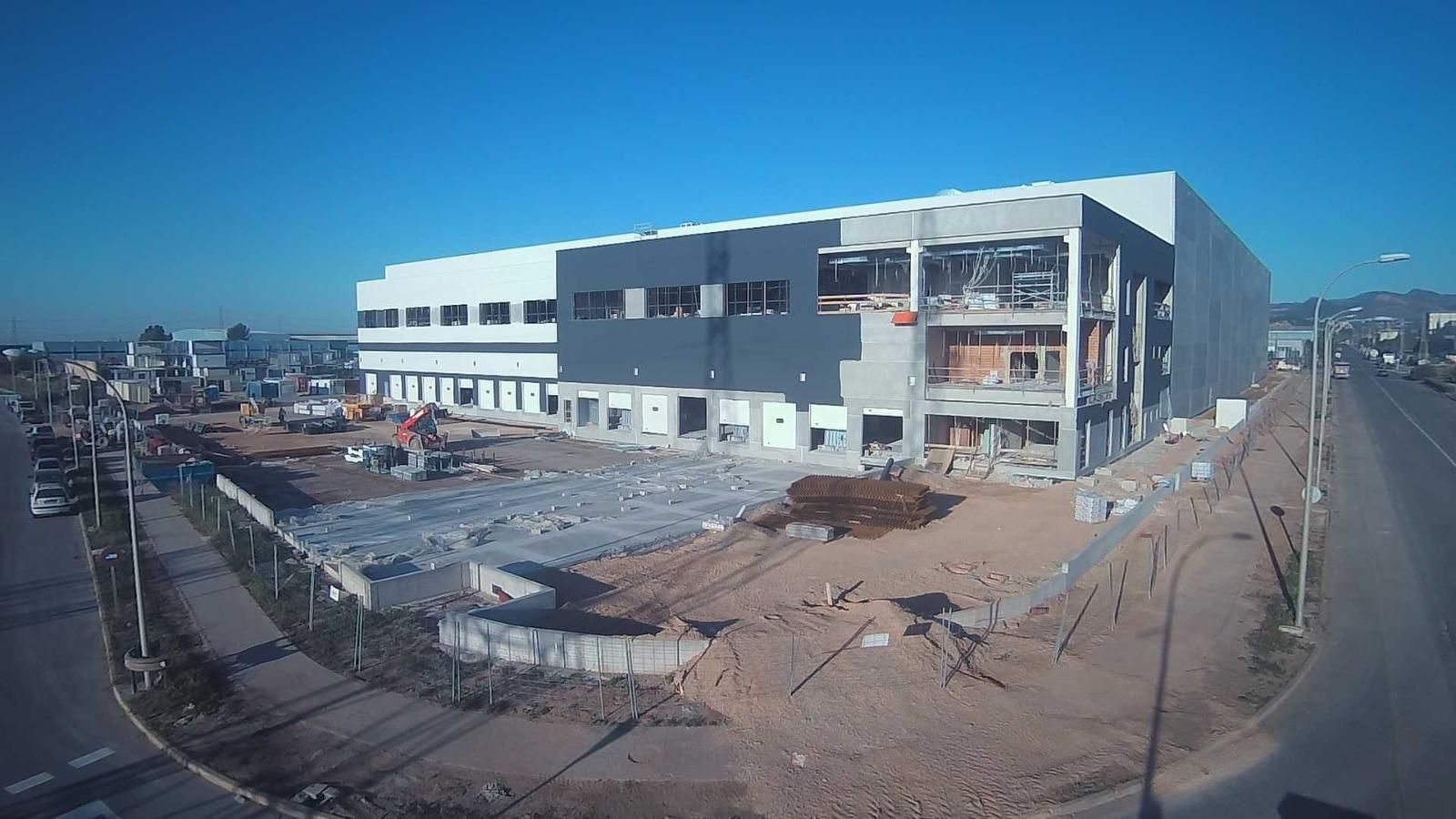 Aza Logistics, ha comenzado las pruebas de actividad en la nave que ha construido en el Parque Empresarial Sagunt Aza Logistics, ha comenzado las pruebas de actividad en la nave que ha construido en el Parque Empresarial Sagunt