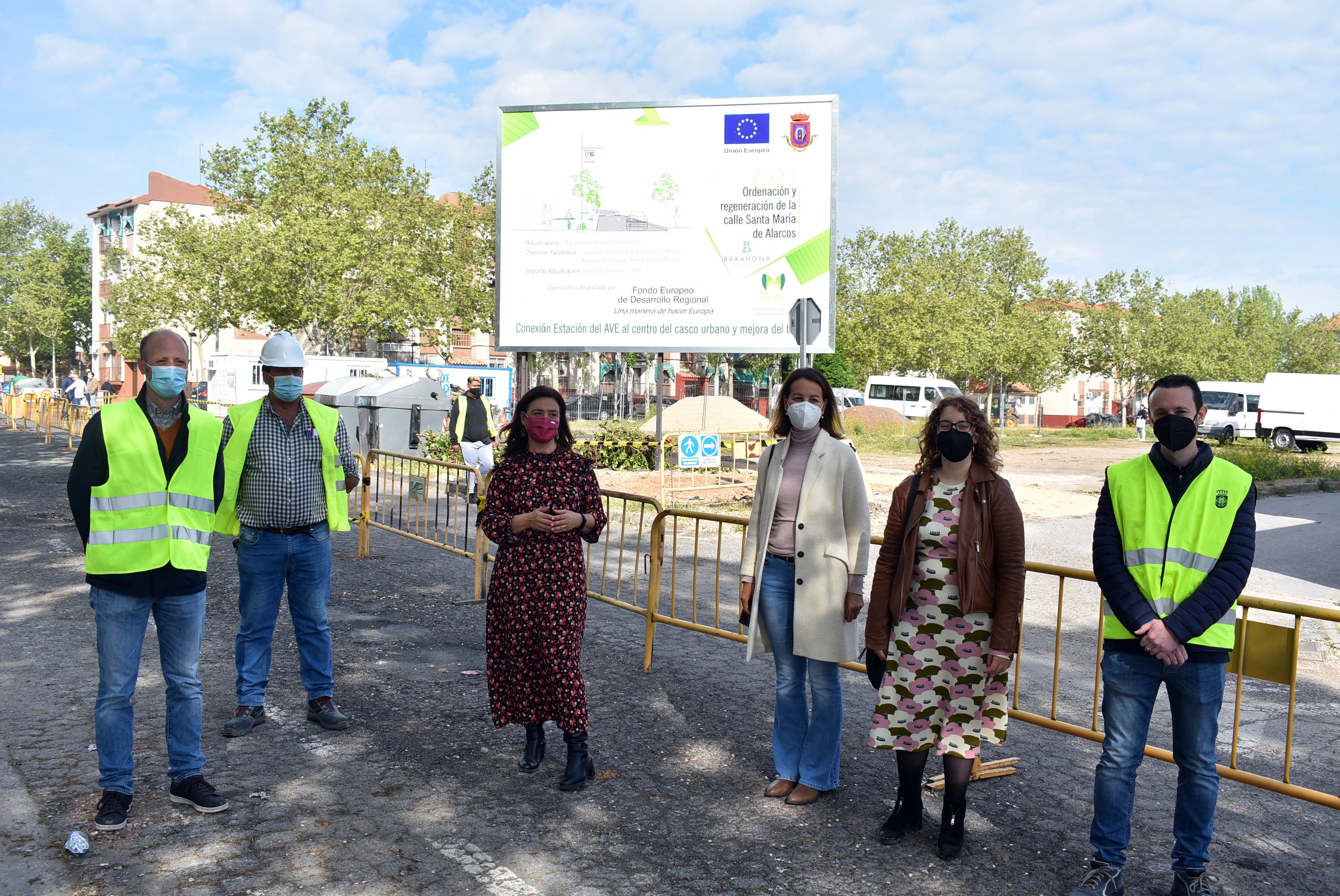 Pilar Zamora visita las obras del Barrio del Pilar “que dignificarán la vida de estos vecinos y vecinas” Pilar Zamora visita las obras del Barrio del Pilar “que dignificarán la vida de estos vecinos y vecinas”