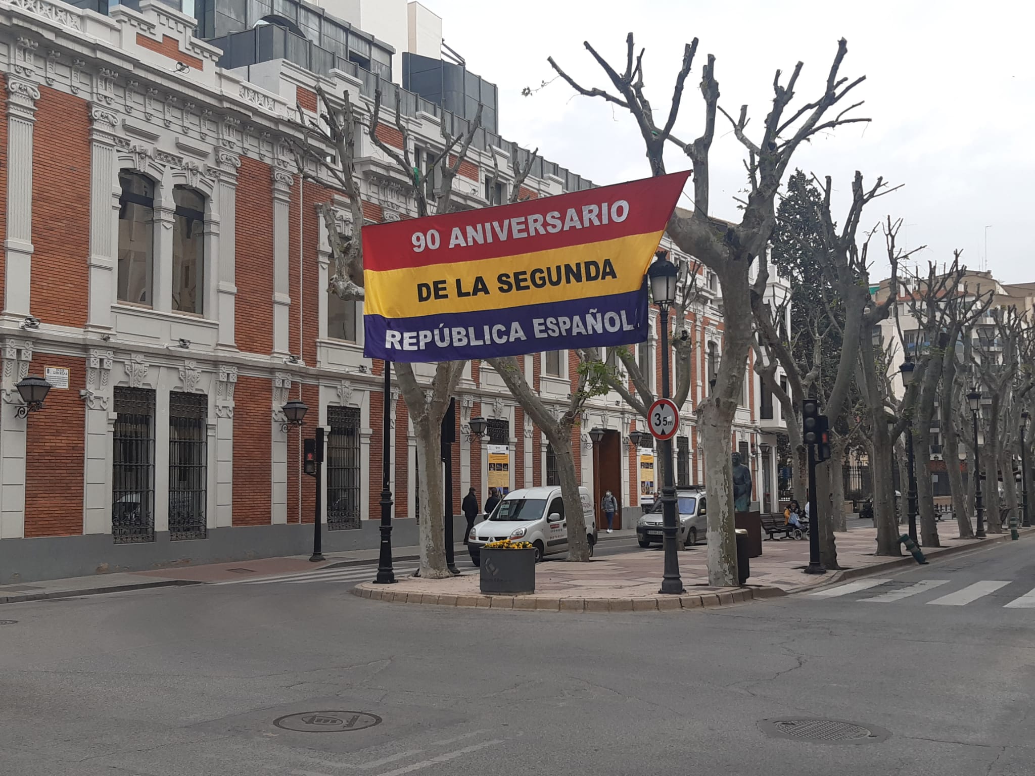 Aniversario de la Segunda República para reclamar el derecho a elegir al Jefe del Estado Aniversario de la Segunda República para reclamar el derecho a elegir al Jefe del Estado