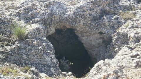 Cueva de la Mora. Salamanca