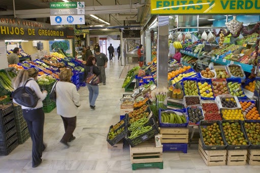 Se encarece un 1,3% la cesta de la compra, con subidas en la carne y los productos frescos y de temporada Se encarece un 1,3% la cesta de la compra, con subidas en la carne y los productos frescos y de temporada