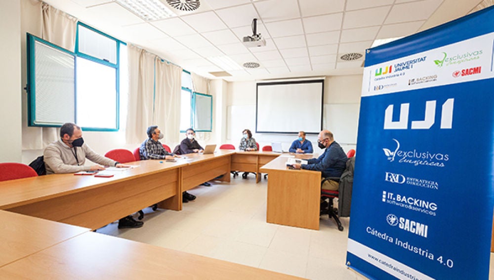 La Cátedra Industria 4.0 de la UJI promoverá y liderará proyectos de digitalización, gestión y eficiencia energética en empresas industriales La Cátedra Industria 4.0 de la UJI promoverá y liderará proyectos de digitalización, gestión y eficiencia energética en empresas industriales