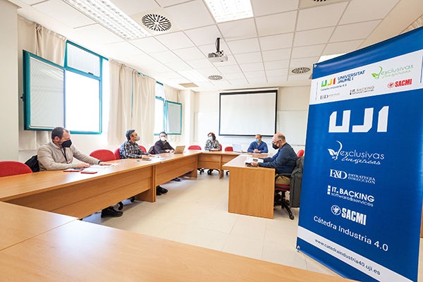 La Cátedra Industria 4.0 de la UJI promoverá y liderará proyectos de digitalización, gestión y eficiencia energética en empresas industriales La Cátedra Industria 4.0 de la UJI promoverá y liderará proyectos de digitalización, gestión y eficiencia energética en empresas industriales