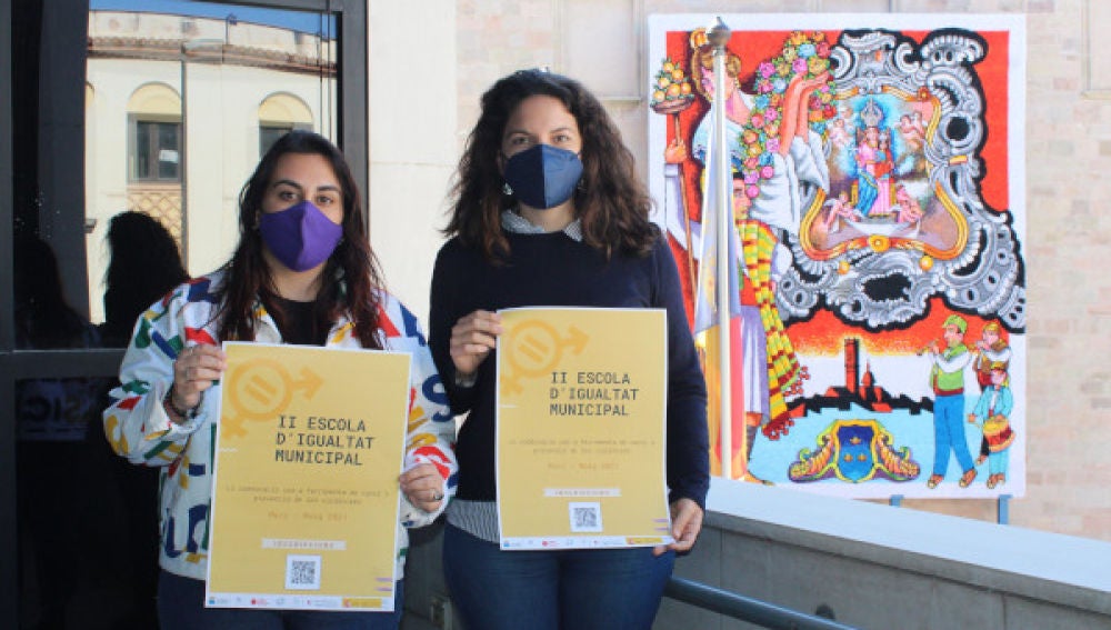 La rectora de la UJI Eva Alcón, y la alcaldesa de Burriana, Maria Josep Safont, han firmado la renovación de la colaboración para continuar con la promoción de la igualdad de oportunidades La rectora de la UJI Eva Alcón, y la alcaldesa de Burriana, Maria Josep Safont, han firmado la renovación de la colaboración para continuar con la promoción de la igualdad de oportunidades