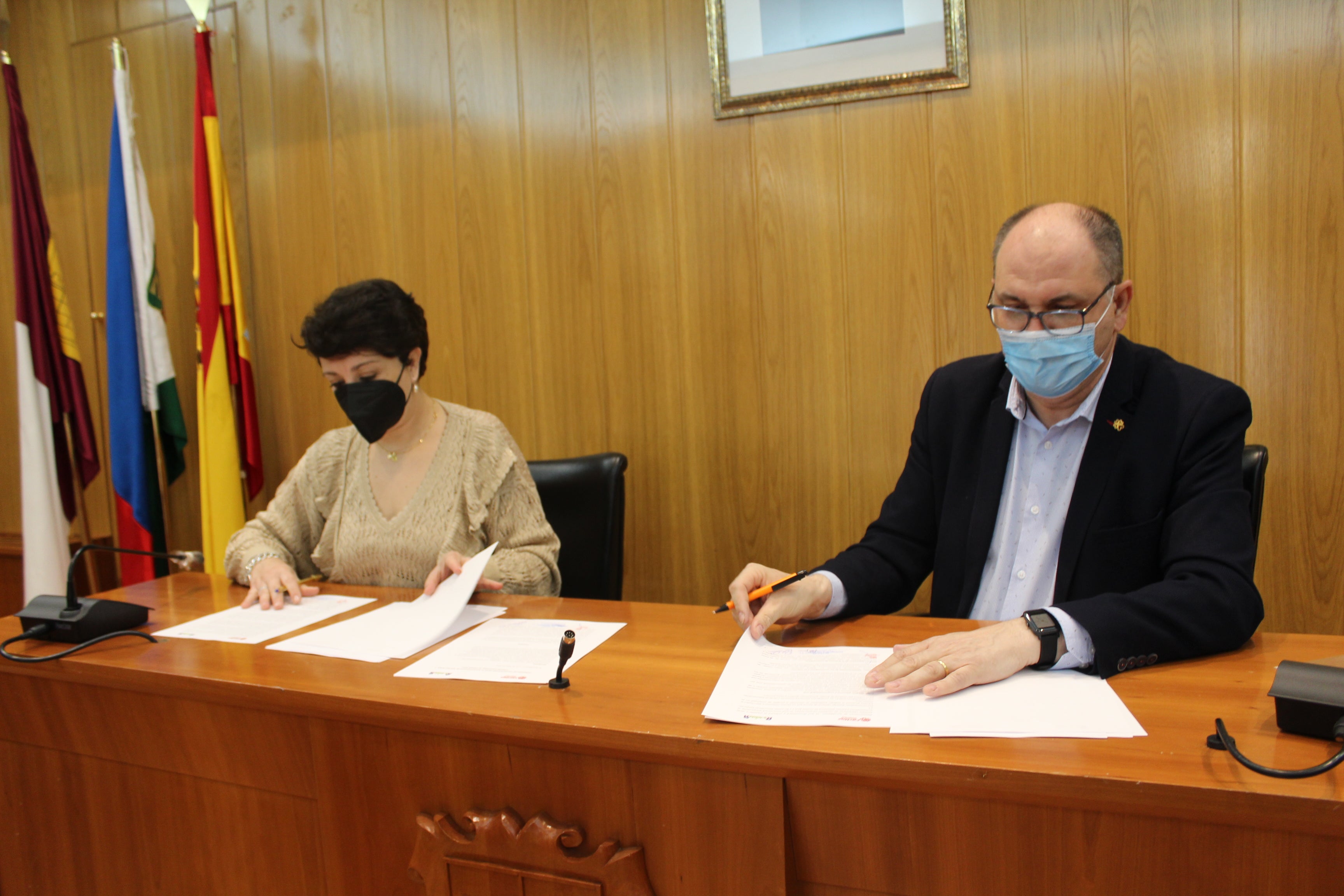 El Ayuntamiento firma un convenio de colaboración con Cáritas de Ciudad Real para favorecer la inserción laboral El Ayuntamiento firma un convenio de colaboración con Cáritas de Ciudad Real para favorecer la inserción laboral