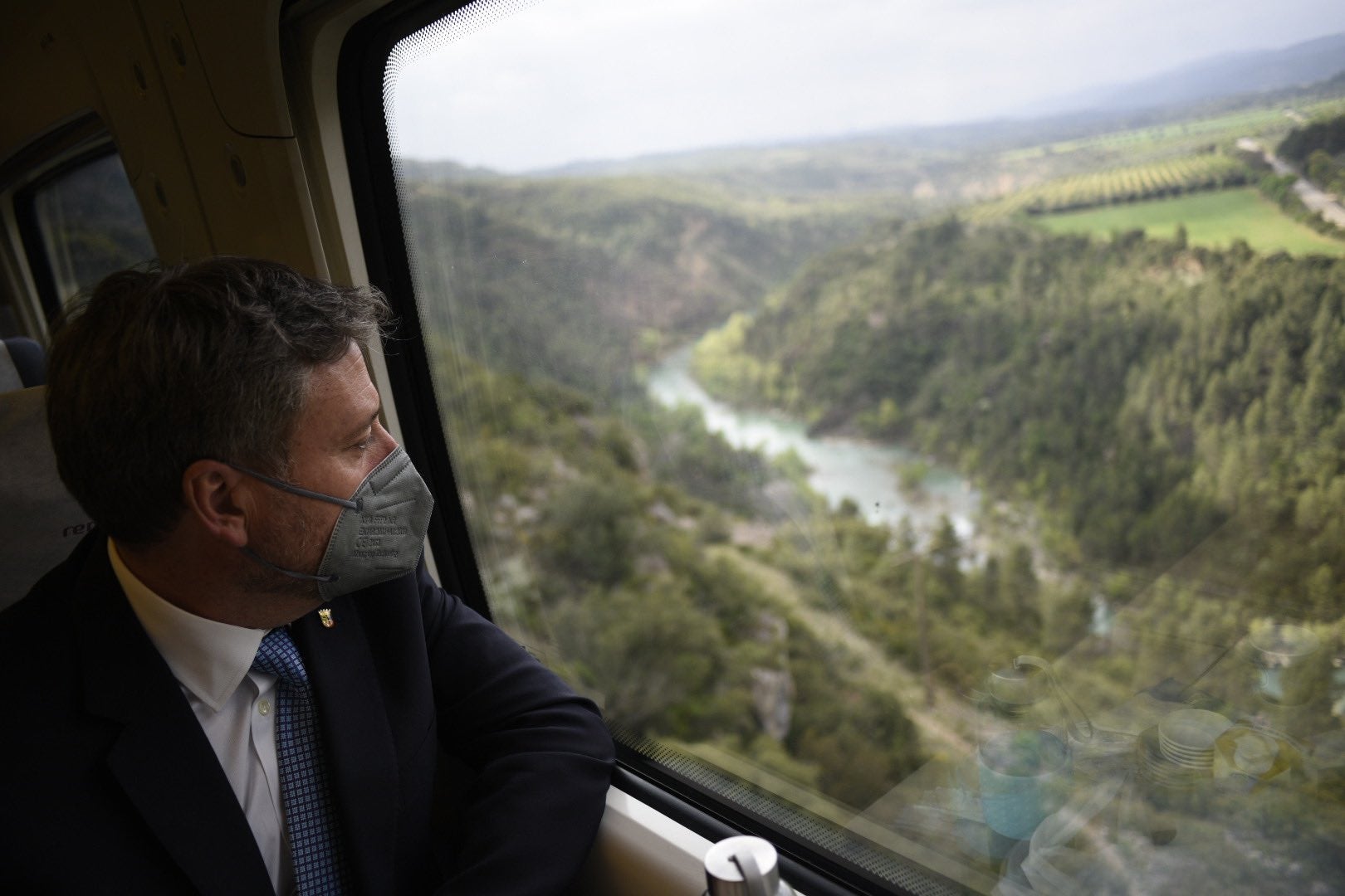La Estación Internacional de Canfranc da el relevo a una nueva instalación La Estación Internacional de Canfranc da el relevo a una nueva instalación