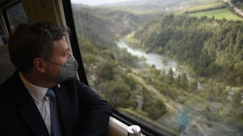 José Luis Soro en el tren camino Canfranc José Luis Soro en el tren camino Canfranc