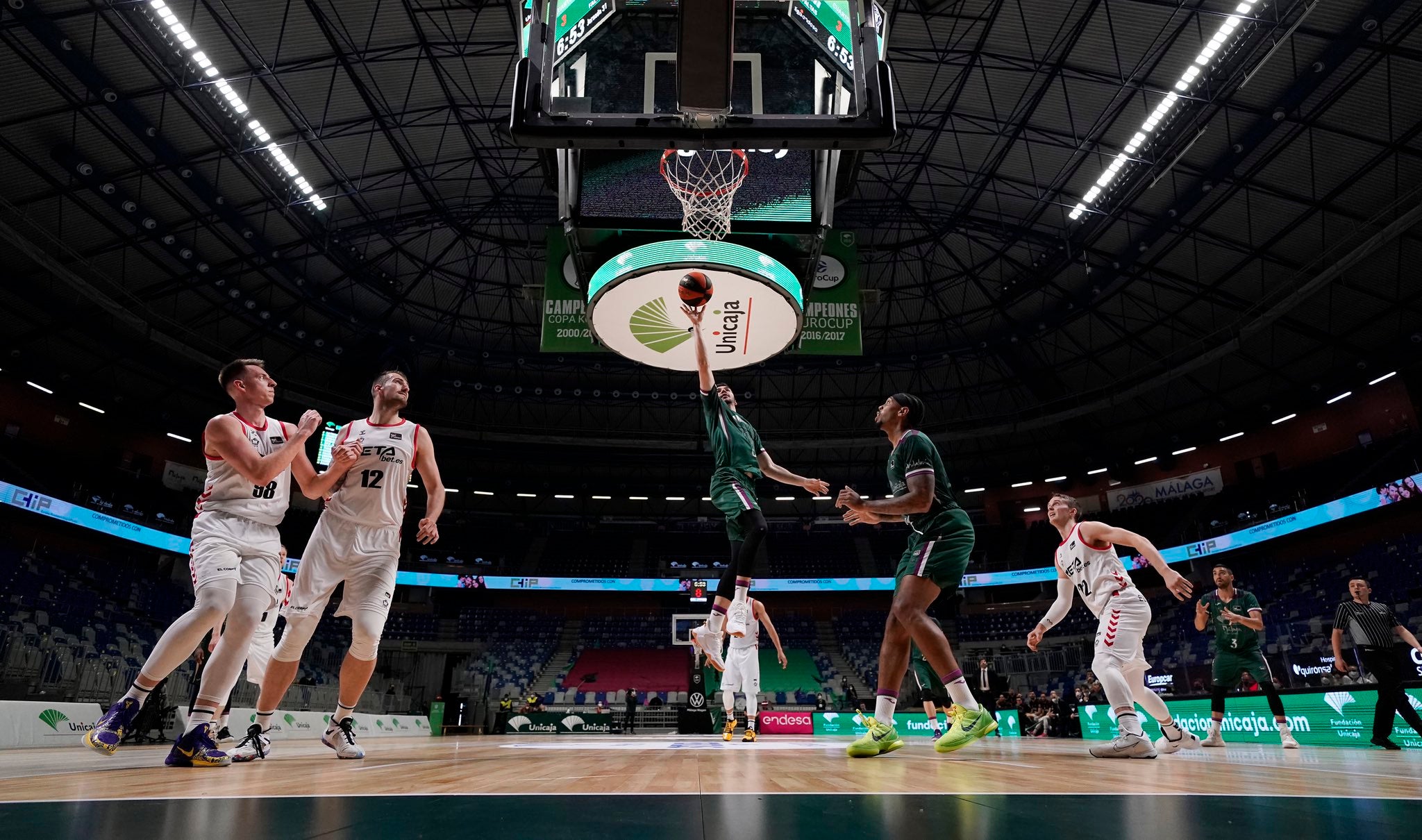 Brizuela presenta la candidatura de Unicaja al play-off Brizuela presenta la candidatura de Unicaja al play-off