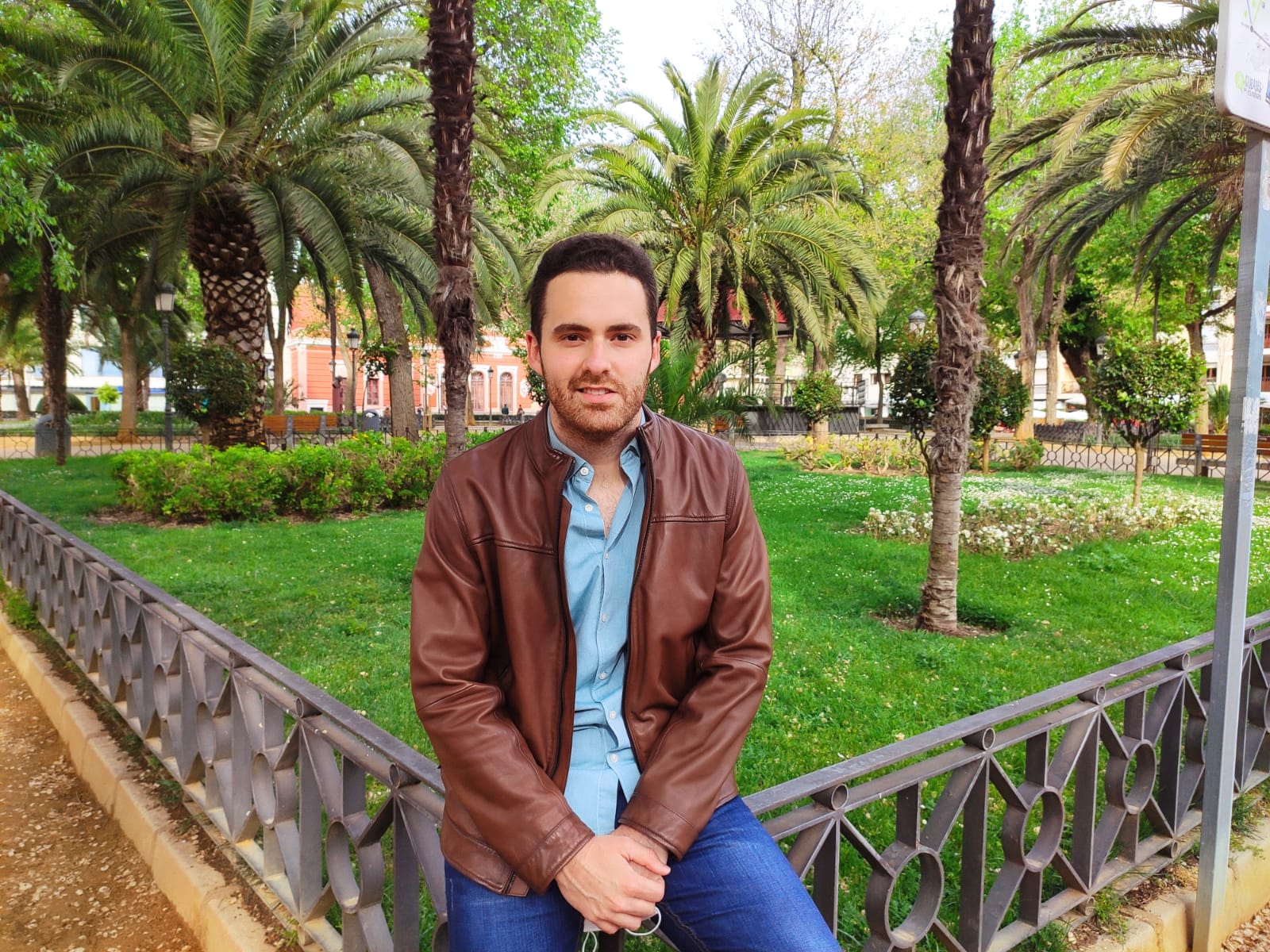 Daniel Gómez, número 1 en el MIR: "Estudiaba entre 11 y 12 horas al día" Daniel Gómez, número 1 en el MIR: "Estudiaba entre 11 y 12 horas al día"