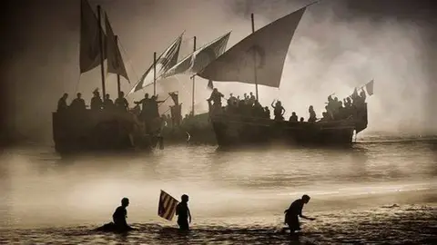 fiestas moros y cristianos villajoyosa fiestas moros y cristianos villajoyosa