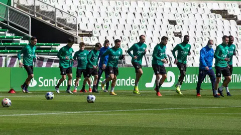 Entrenamiento Racing El Racing tiene que solicitar el aplazamiento del partido ante Osasuna Promesas, aunque no hay nuevos positivos