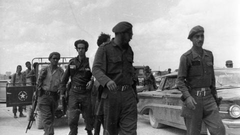 Fidel Castro tras la invasi&oacute;n de la Brigada 2506 en la Bah&iacute;a de los Cochinos