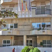 Además, se aprobó el proyecto de presupuesto del Instituto Municipal de Cultura "Joaquín Chapaprieta", que asciende a 1.657.815,95 euros, y el del Patronato Municipal de Habaneras, con 850.000 euros Además, se aprobó el proyecto de presupuesto del Instituto Municipal de Cultura "Joaquín Chapaprieta", que asciende a 1.657.815,95 euros, y el del Patronato Municipal de Habaneras, con 850.000 euros
