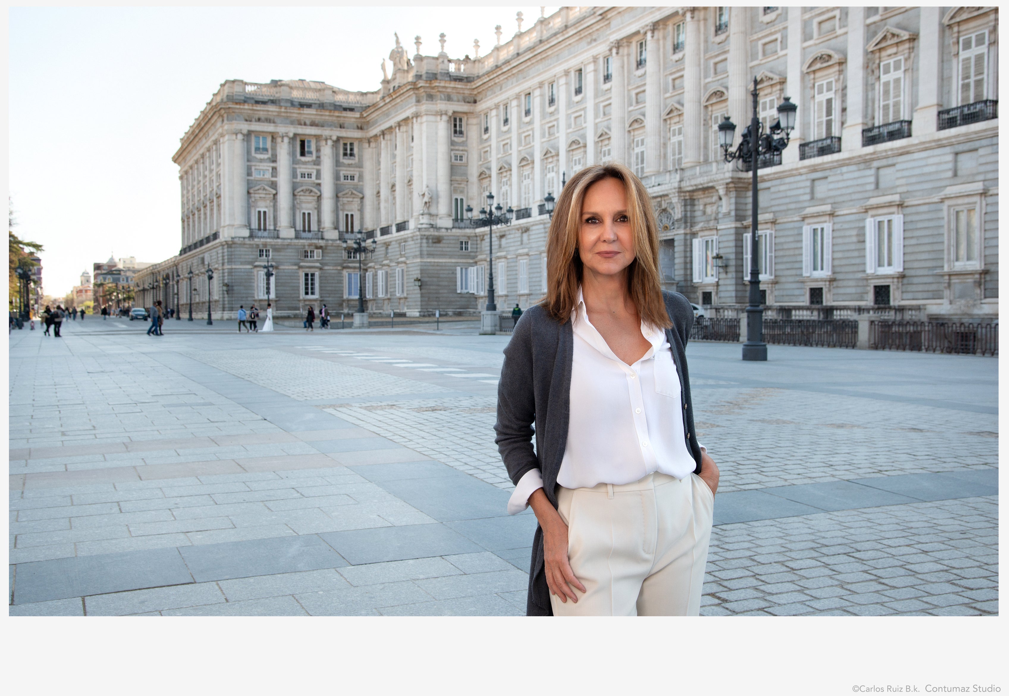 “Lo que tenga que venir vendrá, pero de momento, los lectores la están acogiendo muy bien”. “Lo que tenga que venir vendrá, pero de momento, los lectores la están acogiendo muy bien”.