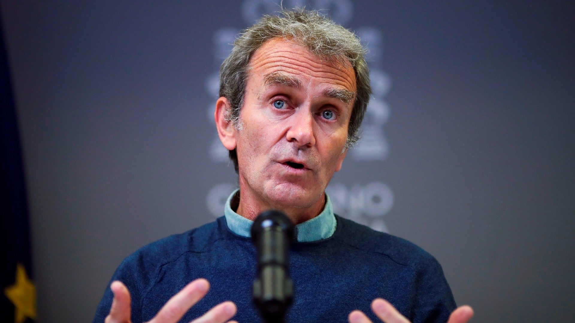 Fernando Simón culpa a los medios y a 'lobbies' políticos de la elección masiva de AstraZeneca como segunda dosis Fernando Simón culpa a los medios y a 'lobbies' políticos de la elección masiva de AstraZeneca como segunda dosis