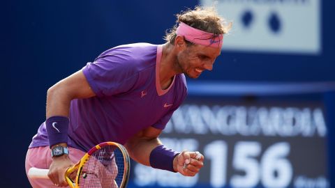 Rafa Nadal, pillado analizando al Real Madrid con el juez de silla en el God&oacute;: "Se acab&oacute; la Liga"