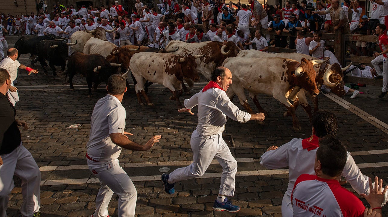 Pamplona vuelve a suspender los Sanfermines a causa del coronavirus Pamplona vuelve a suspender los Sanfermines a causa del coronavirus