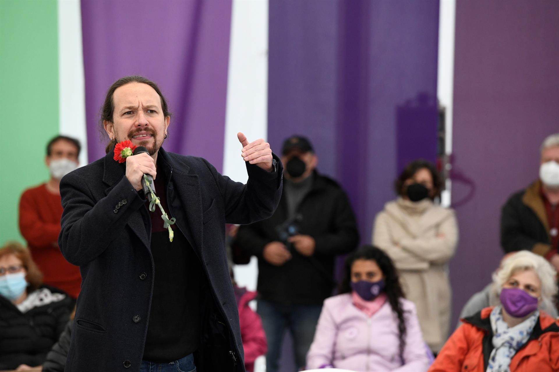 Últimas encuestas Elecciones Madrid: Ayuso se aleja de la mayoría absoluta tras la movilización de la izquierda Últimas encuestas Elecciones Madrid: Ayuso se aleja de la mayoría absoluta tras la movilización de la izquierda