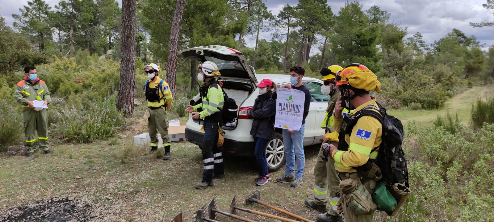 “Plantando Cara al Fuego”, un proyecto universitario contra los incendios “Plantando Cara al Fuego”, un proyecto universitario contra los incendios
