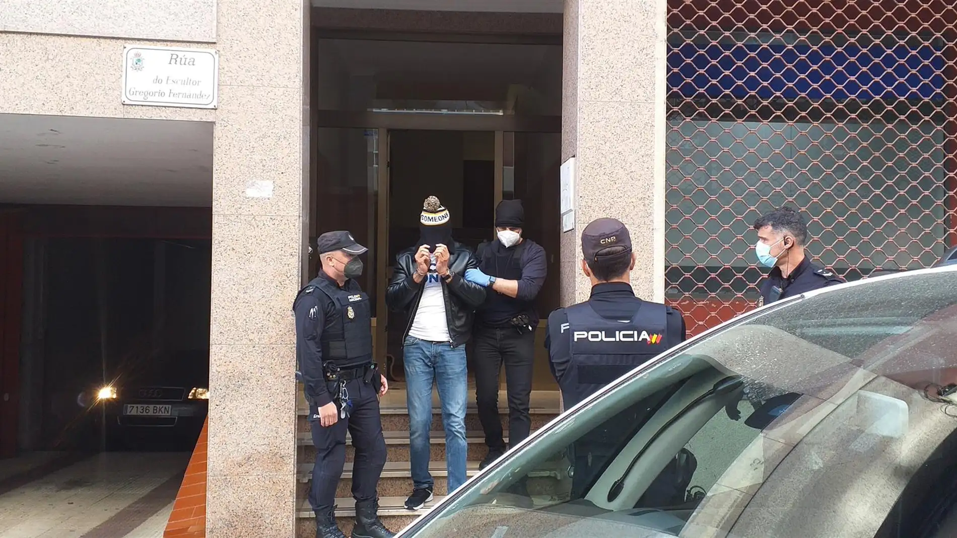 Varios detenidos y registros en un operativo contra el narcotráfico en diferentes localidades gallegas, entre ellas Vigo. 