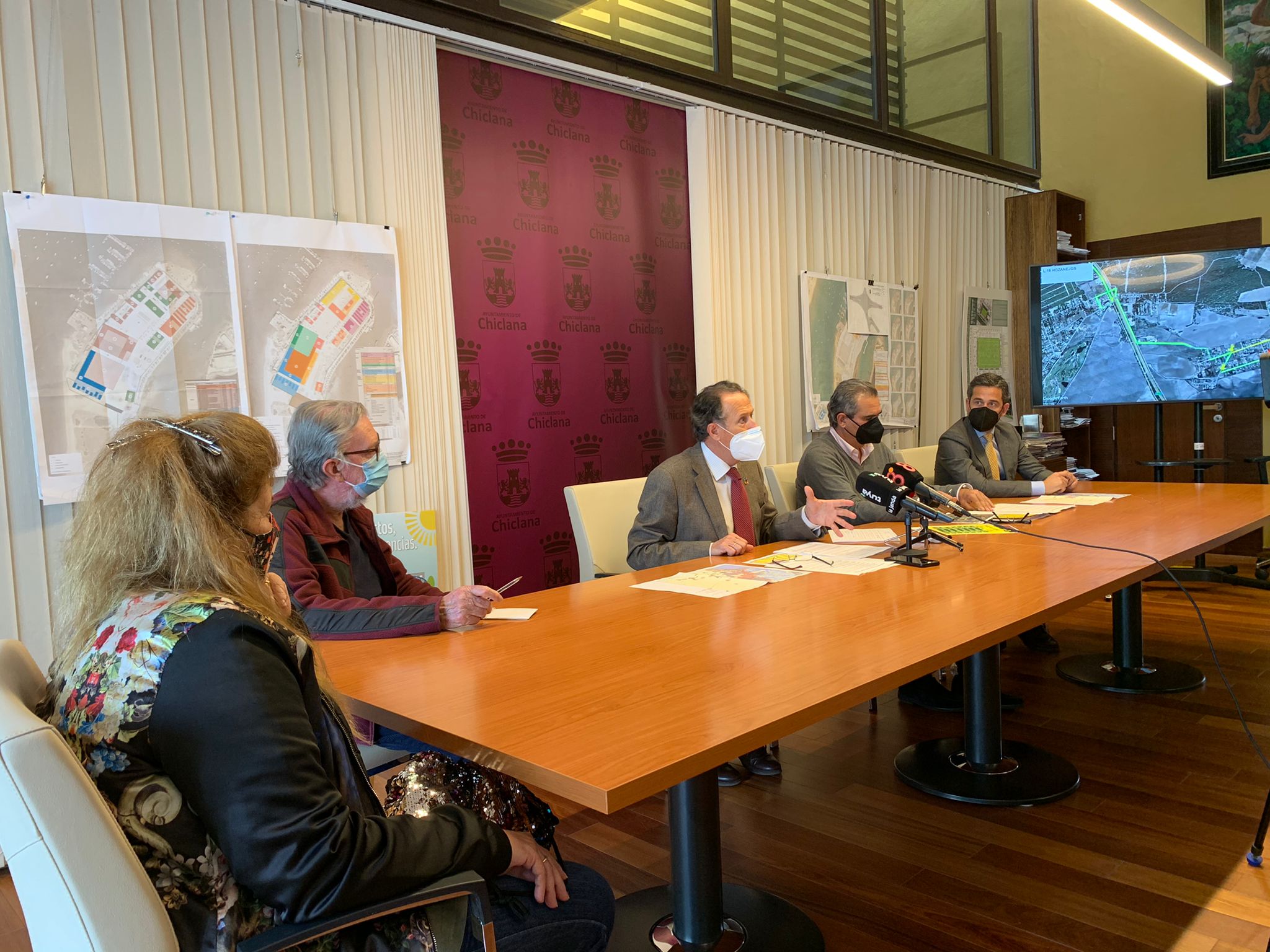 El Ayuntamiento de Chiclana y la concesionaria de autobuses optimizan el servicio de transporte público El Ayuntamiento de Chiclana y la concesionaria de autobuses optimizan el servicio de transporte público