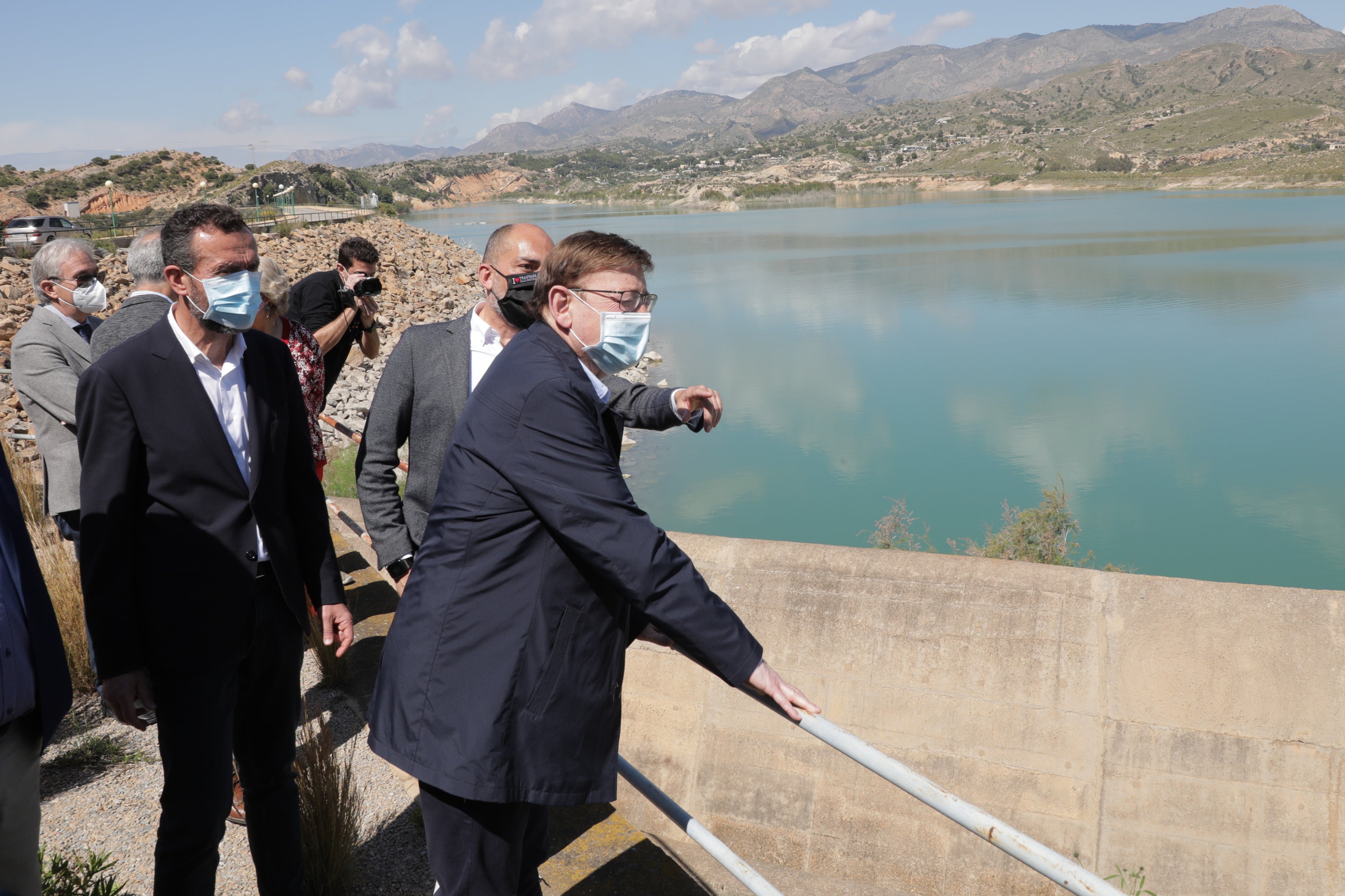 Ximo Puig apela al diálogo para no recortar un trasvase Tajo-Segura “irrenunciable” Ximo Puig apela al diálogo para no recortar un trasvase Tajo-Segura “irrenunciable”