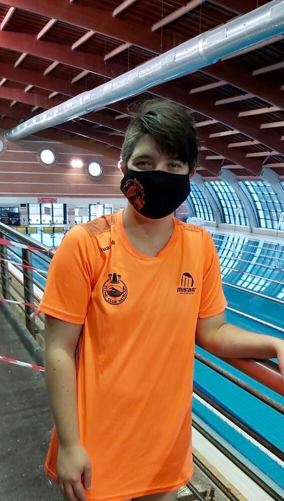 Ángela Rodríguez, representante del Elche Club Natación.