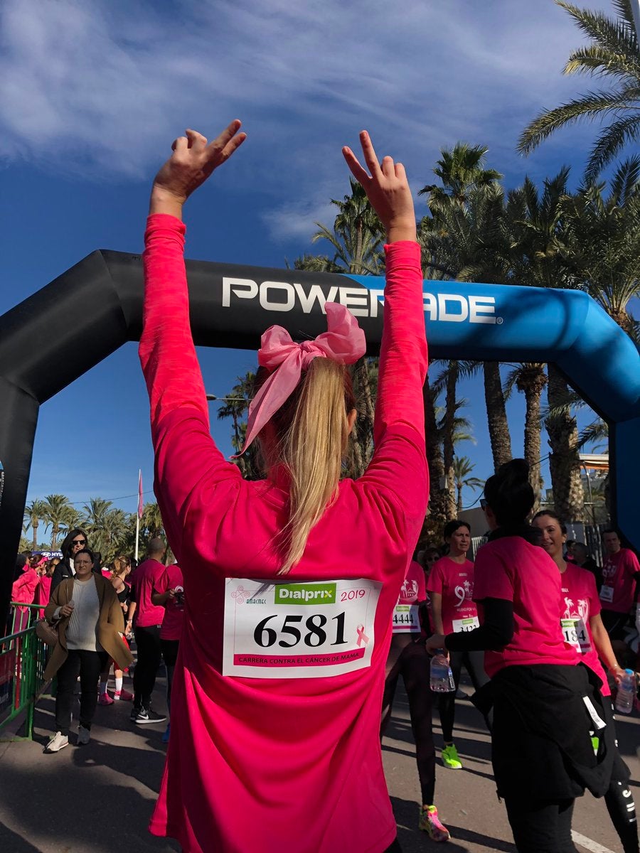 AMACMEC propone a los ilicitanos que diseñen la camiseta oficial de la Carrera contra el Cáncer de Mama de este año AMACMEC propone a los ilicitanos que diseñen la camiseta oficial de la Carrera contra el Cáncer de Mama de este año