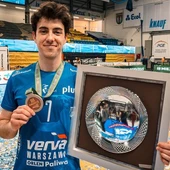 Ángel Trinidad con la medalla de bronce del campeonato polaco Ángel Trinidad con la medalla de bronce del campeonato polaco