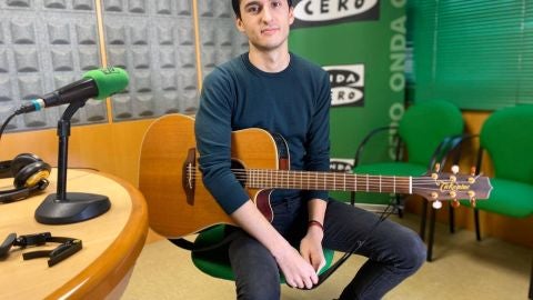 Cu&eacute;ntame tu canci&oacute;n 