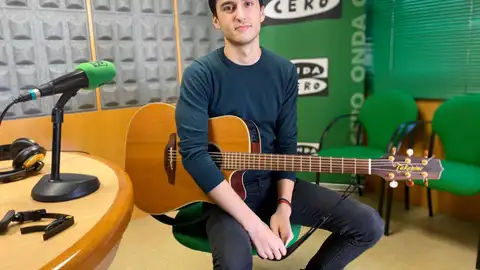 Javier Lago, artista de Pontevedra Cuéntame tu canción