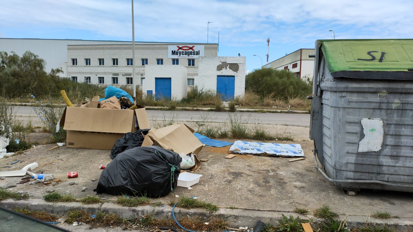 50 empresas de polígonos de Puerto Real piden al Ayuntamiento mejores servicios de limpieza 50 empresas de polígonos de Puerto Real piden al Ayuntamiento mejores servicios de limpieza