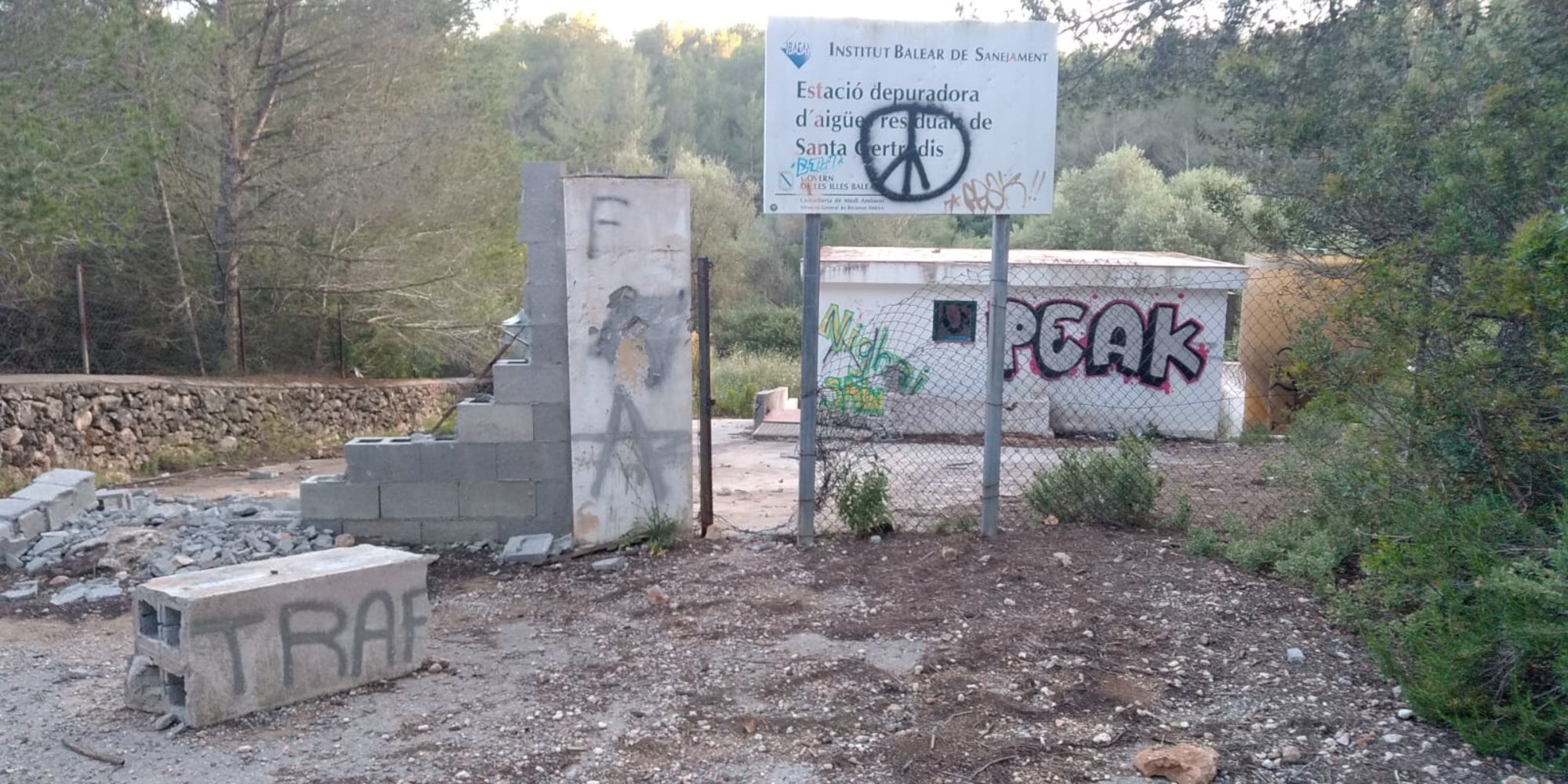 La salinidad de aguas depuradas en Ibiza sigue siendo tan elevada que impide su reutilización La salinidad de aguas depuradas en Ibiza sigue siendo tan elevada que impide su reutilización