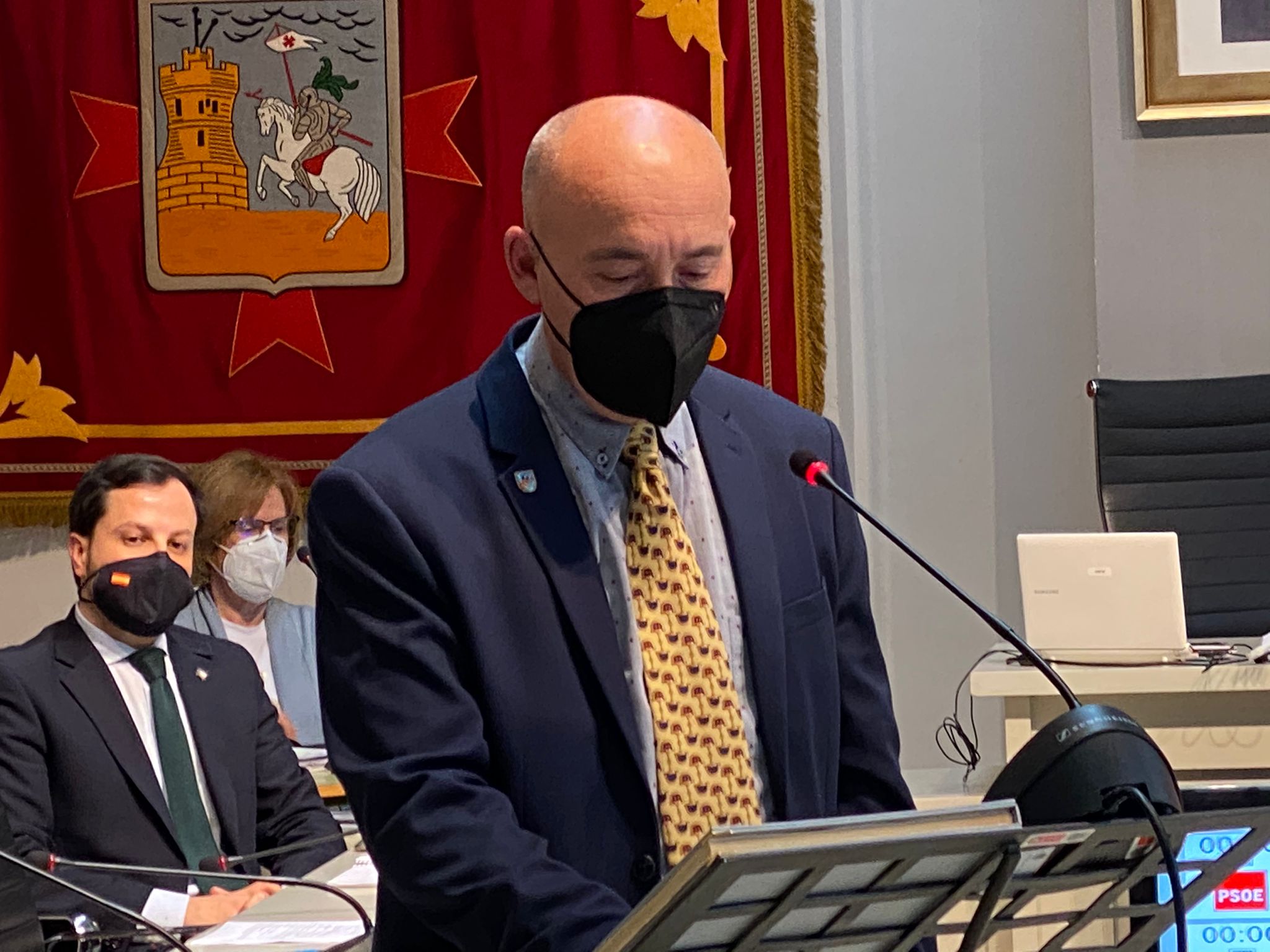 El grupo municipal popular presenta en pleno a su nuevo concejal El grupo municipal popular presenta en pleno a su nuevo concejal